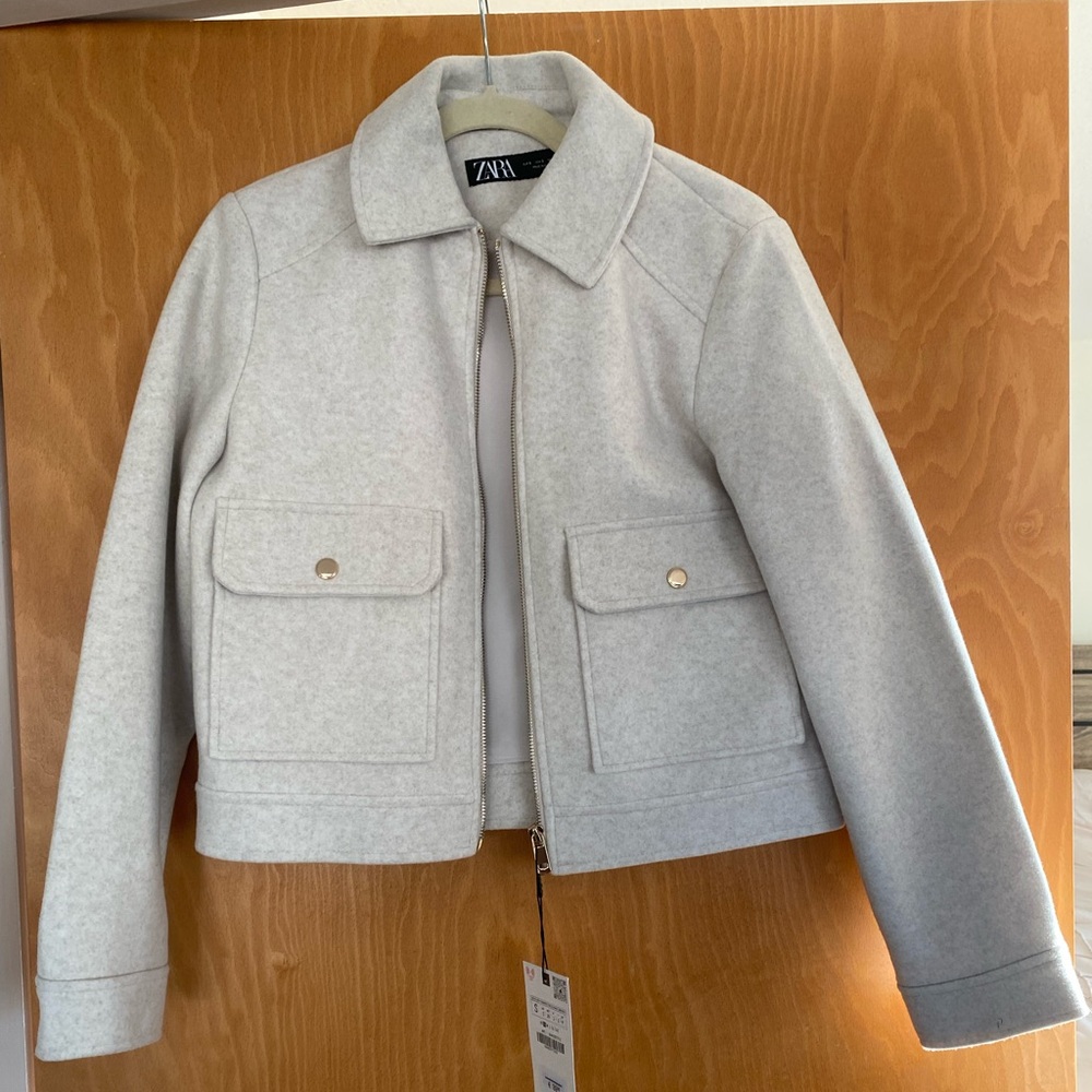 Brand new zara jacket size small never worn